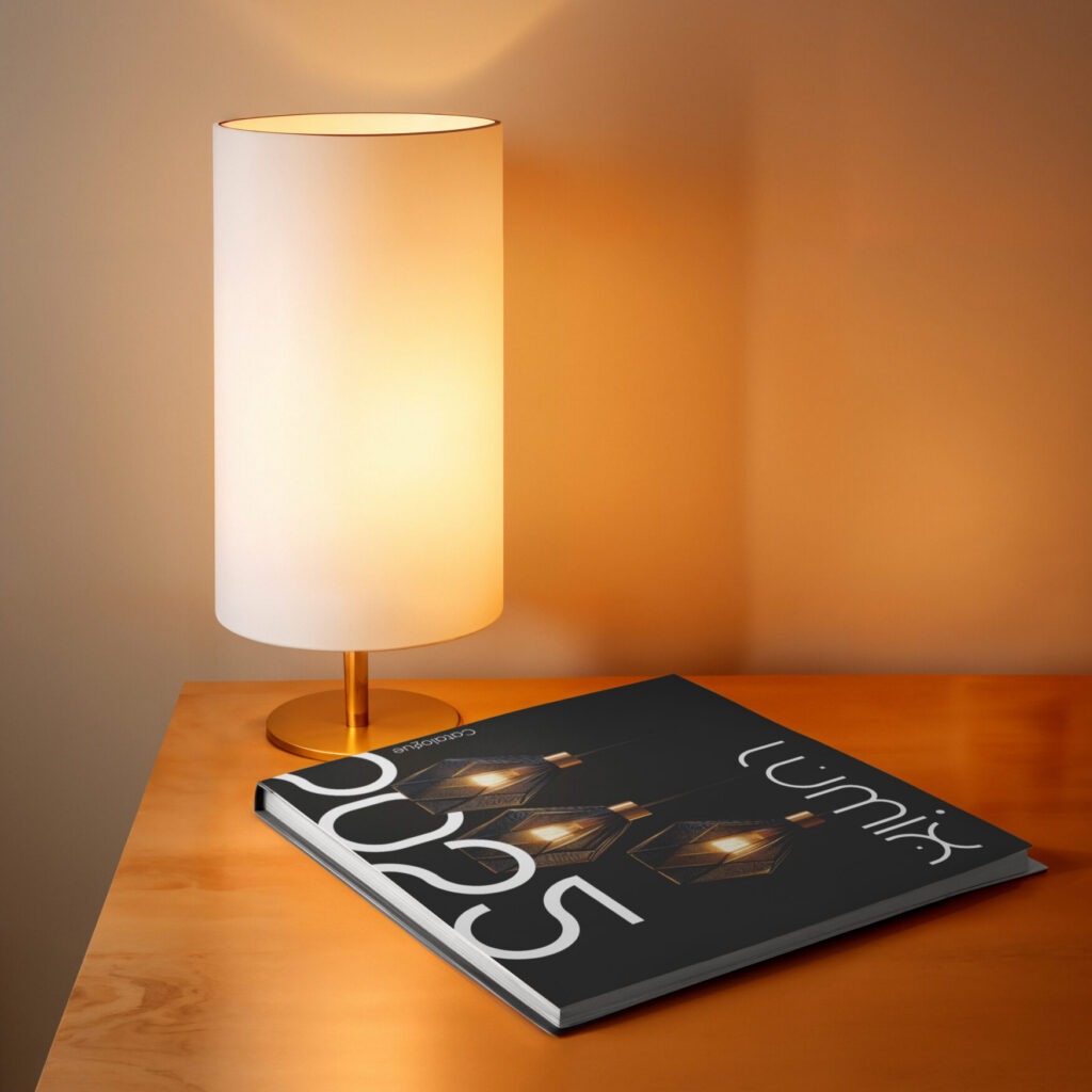 Catalogue sur table de chevet